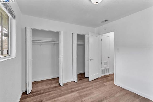 2200 Lemontree Way, Antioch CA: https://media.crmls.org/mediaz/acf66d53-31f3-4b50-b5ed-bb2823d6916d.jpg