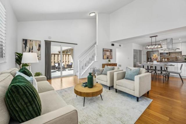 125 Connemara Way, Sunnyvale CA: https://media.crmls.org/mediaz/acf66ece-1c40-4364-83bd-63815f73f17d.jpg