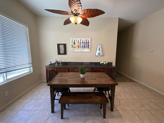43541 Parkway Esplanade E, La Quinta CA: https://media.crmls.org/mediaz/acf6a1b5-8917-48af-8b26-15c6fbb69d3e.jpg