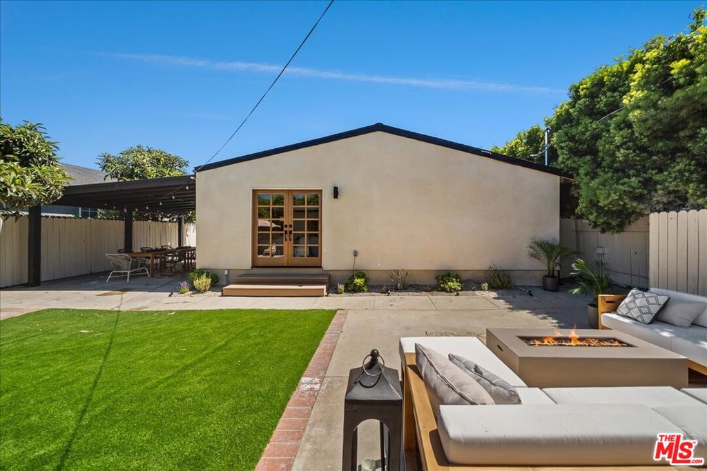 14537 Hesby StreetSherman Oaks img 4