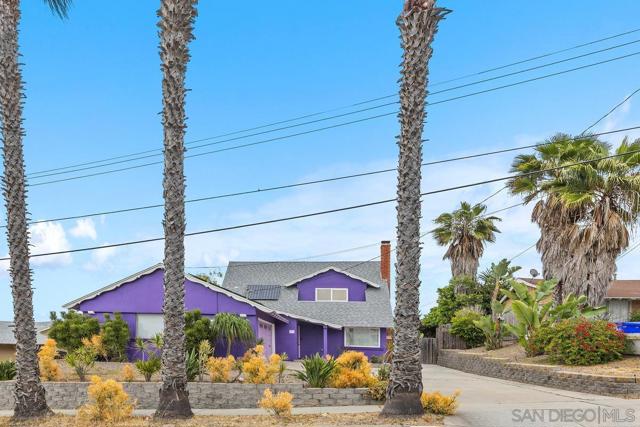 371 Kaymar Dr, San Diego CA: https://media.crmls.org/mediaz/acf7b512-4098-438b-8d73-566f6107b4f8.jpg