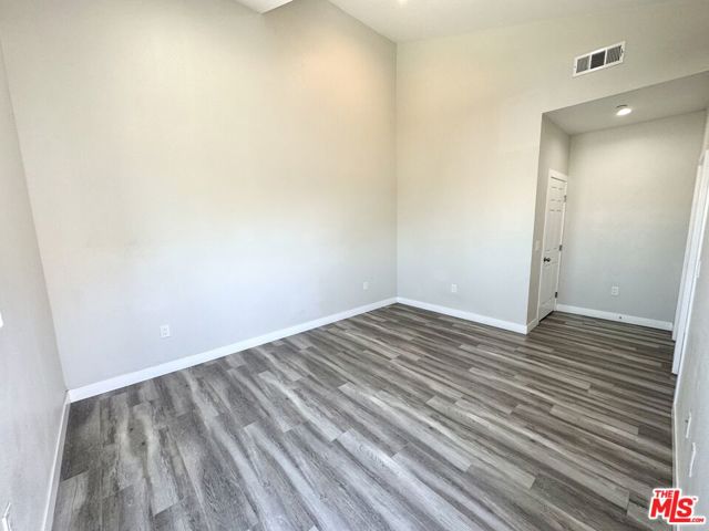 1123 Browning Boulevard, Los Angeles CA: https://media.crmls.org/mediaz/acf89d1c-1ad4-4fb2-b6e7-296db065e3e4.jpg