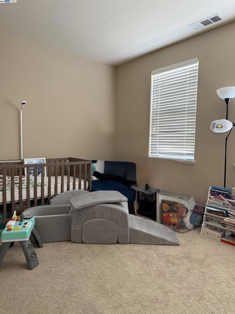 30927 Union City Blvd., Union City CA: https://media.crmls.org/mediaz/acf99c93-bb83-4a57-998f-09184ed1c379.jpg
