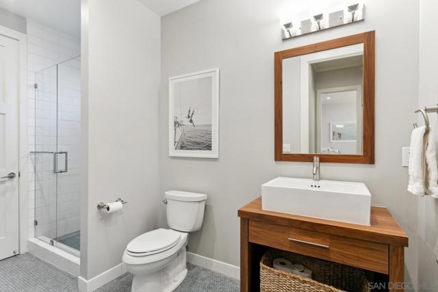 6411 Dowling Dr, La Jolla CA: https://media.crmls.org/mediaz/acfa5810-9b6a-4fdd-b0d7-19d29adee4a5.jpg