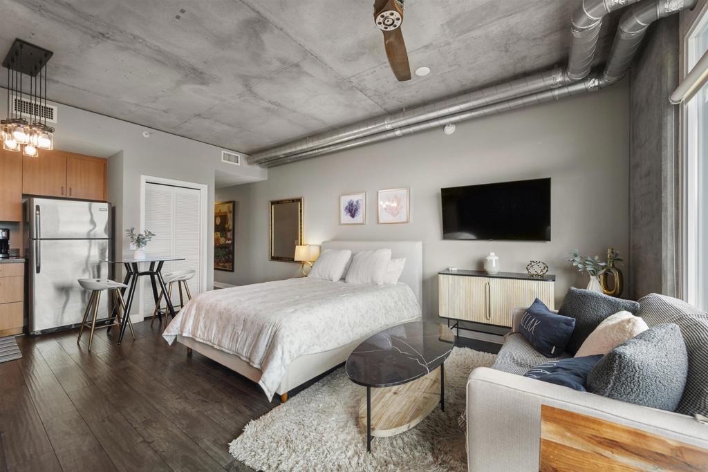 1080 Park Blvd. - photo 12