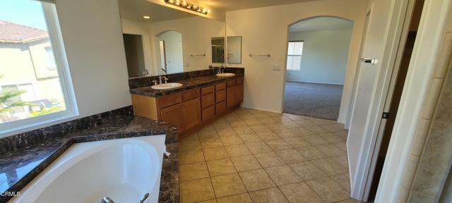 Detail Gallery Image 26 of 32 For 822 Belleza Dr, Oxnard,  CA 93030 - 5 Beds | 4/1 Baths