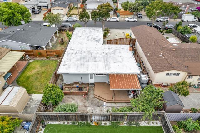 28458 Etta Ave, Hayward CA: https://media.crmls.org/mediaz/acfc4887-5358-4008-bfab-7da35c878a94.jpg
