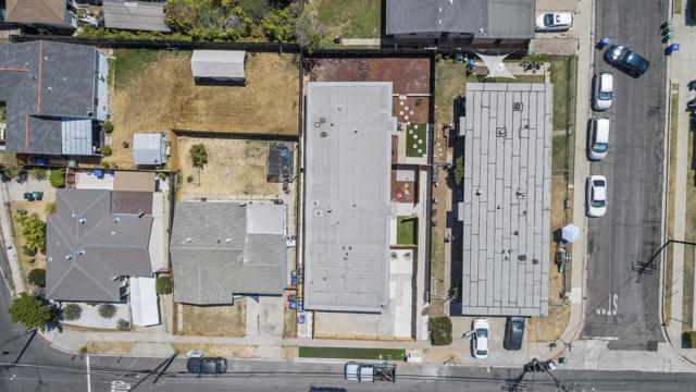 6979 81 Amherst, San Diego CA: https://media.crmls.org/mediaz/acfcfe27-9ab9-4323-98bc-5d9a5ffe33df.jpg