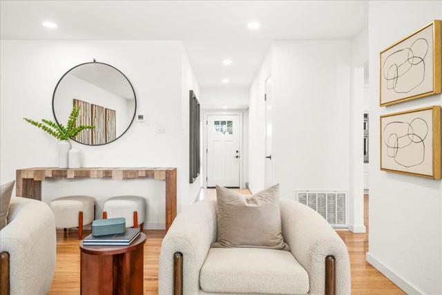 4148 Lemoyne Way, Campbell CA: https://media.crmls.org/mediaz/acfd767d-fe67-4b51-9643-c3d7a94a7d5f.jpg