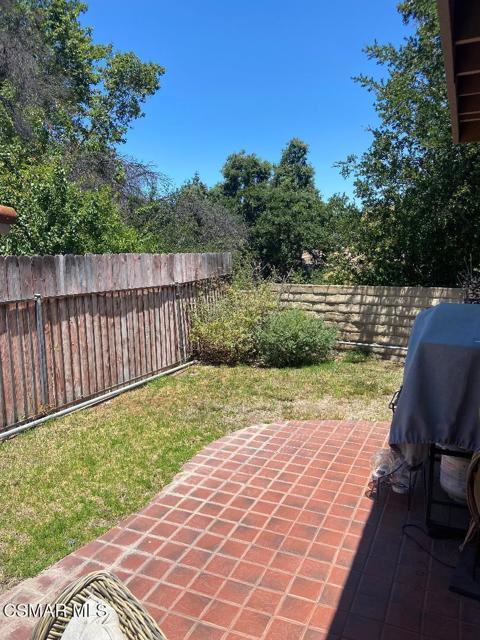 2141 Basswood Court, Westlake Village CA: https://media.crmls.org/mediaz/acfeec94-4ab8-4b93-a2da-d11b5974c7fa.jpg