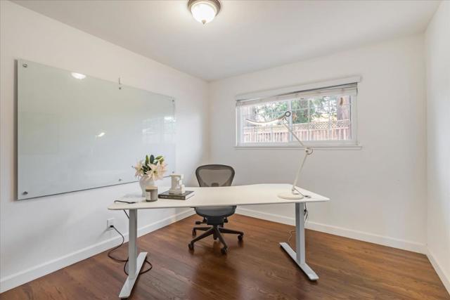 751 San Pablo Drive, Mountain View CA: https://media.crmls.org/mediaz/acfffbee-c8e8-4dd2-b4e6-c8dd34adc528.jpg