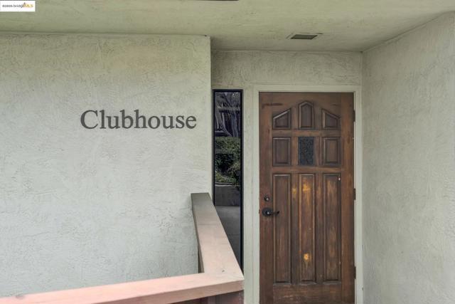 22012 Sevilla Rd, Hayward CA: https://media.crmls.org/mediaz/ad005ac1-35ac-4760-af9d-1a773a43dcb1.jpg