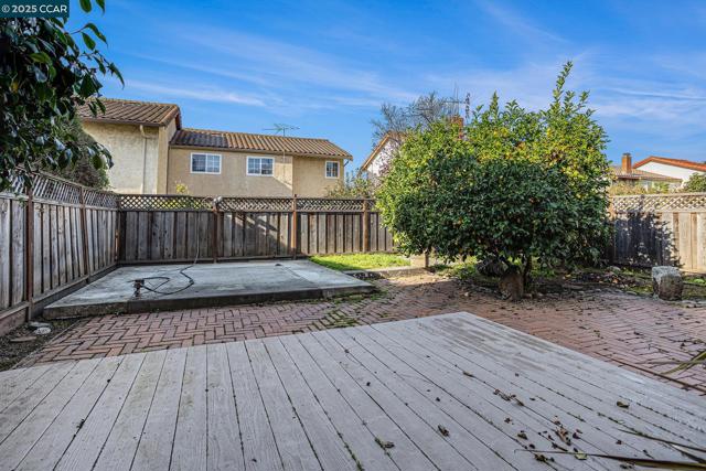2921 19Th St, San Pablo CA: https://media.crmls.org/mediaz/ad00fe9f-f3dc-41e0-97cd-e8a126cfcd59.jpg
