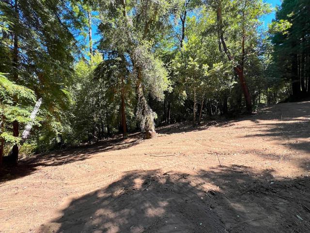 0 E Hilton, Boulder Creek CA: https://media.crmls.org/mediaz/ad01aafd-a8e9-4b3f-ad35-32e4b1babe39.jpg