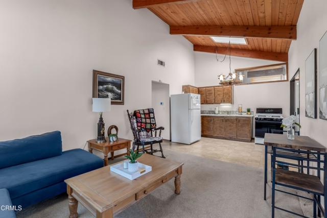 4290 Aspen Lane, Somis CA: https://media.crmls.org/mediaz/ad042fd0-d16e-4eac-9ee0-6a3d55bc31a7.jpg
