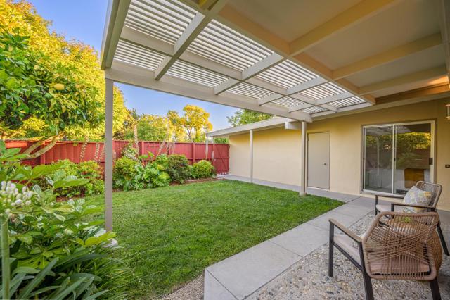 3129 Stelling Drive, Palo Alto CA: https://media.crmls.org/mediaz/ad046116-9759-4fde-91ff-4329ab3e9276.jpg