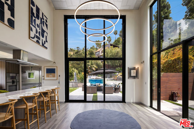 5751 Valley Oak Drive, Los Angeles CA: https://media.crmls.org/mediaz/ad04ad43-4b26-47e1-84de-cbaa7a2ab32b.jpg