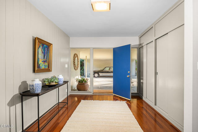 Detail Gallery Image 5 of 63 For 505 Orange Grove Cir, Pasadena,  CA 91105 - 4 Beds | 3/1 Baths