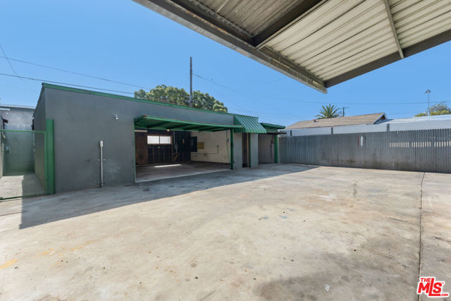  Commercial for Sale in Hawthorne, California