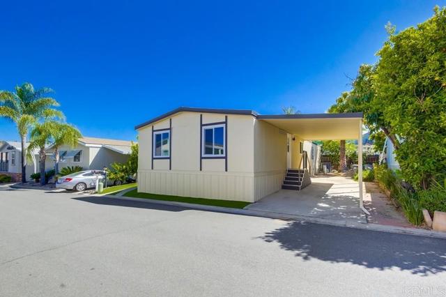 Detail Gallery Image 3 of 28 For 9395 Harritt Rd #131, Lakeside,  CA 92040 - 4 Beds | 2 Baths