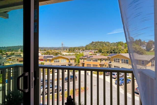 912 Lundy Lane, Scotts Valley CA: https://media.crmls.org/mediaz/ad070ca9-eb46-461d-9af6-8867d6c82ec2.jpg