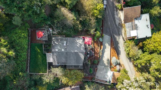 630 Encino Drive, Aptos CA: https://media.crmls.org/mediaz/ad079526-67d2-4b83-9bbe-f551e02aa0d0.jpg