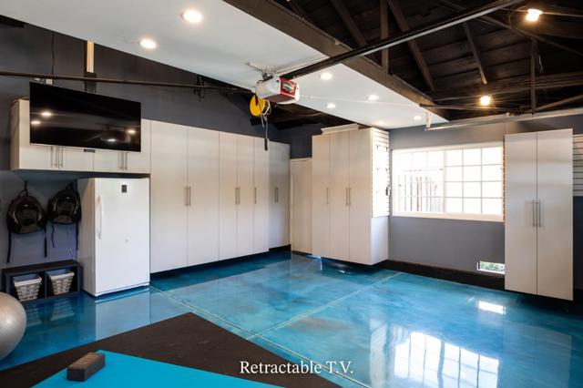 3418 Stacey Court, Mountain View CA: https://media.crmls.org/mediaz/ad087e4c-1f88-41d1-94c2-934b484c8c42.jpg