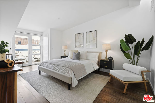 940 E 2nd Street, Los Angeles CA: https://media.crmls.org/mediaz/ad08ecef-02dc-4e84-8606-2095c3e2b65b.jpg