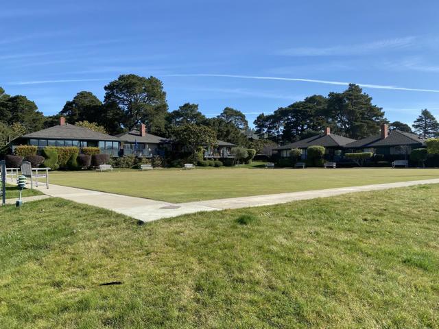 31 Del Mesa Carmel, Carmel CA: https://media.crmls.org/mediaz/ad0ad375-15d3-4eb2-b057-7d9a7d300b1e.jpg