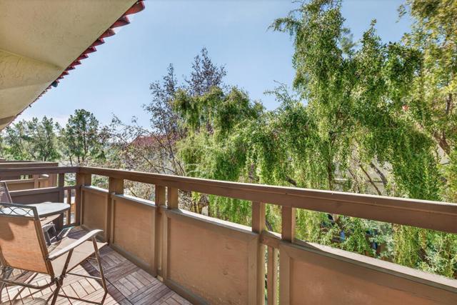 35 28th Avenue, San Mateo CA: https://media.crmls.org/mediaz/ad0b9860-8df9-4b81-9dc4-a9cf5579da21.jpg