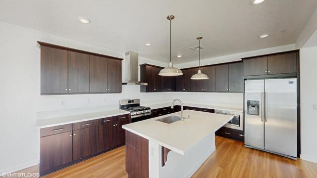 Image 9 of 25 For 34 Seasmoke Place