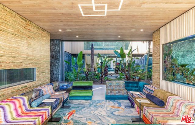 11870 Ellice Street, Malibu CA: https://media.crmls.org/mediaz/ad0be461-a753-4ba9-8f69-9e1044dd91e2.jpg