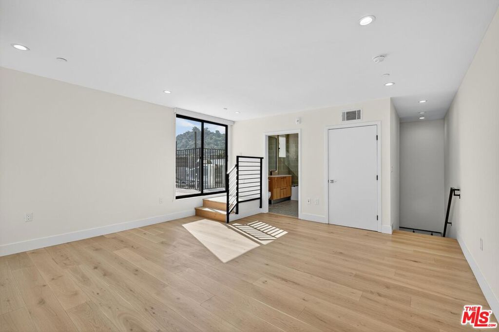 MLS #25621523 image #19