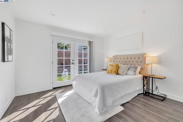 Image 24 of 45 For 2834 White Acres Dr