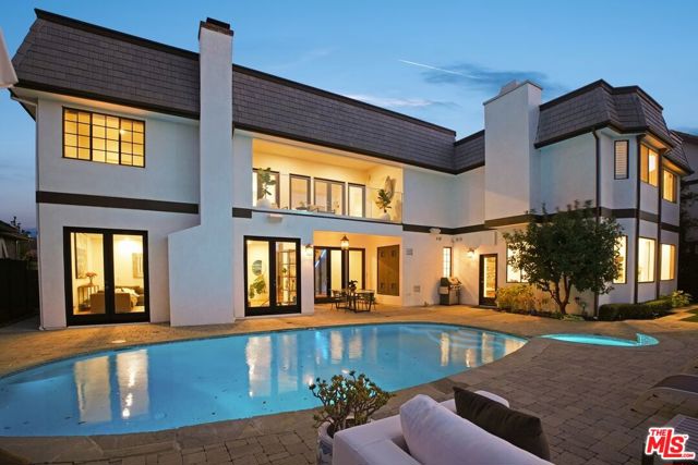 3485 Ridgeford Drive, Westlake Village CA: https://media.crmls.org/mediaz/ad0dd7b7-6643-45ed-8fb7-069a1a1e39f6.jpg