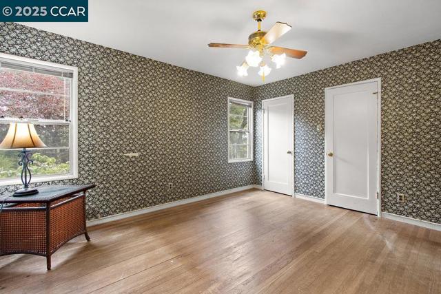 36 Vallecito Lane, Orinda CA: https://media.crmls.org/mediaz/ad0ee5d0-5d57-4a55-a362-ef014fb96e35.jpg