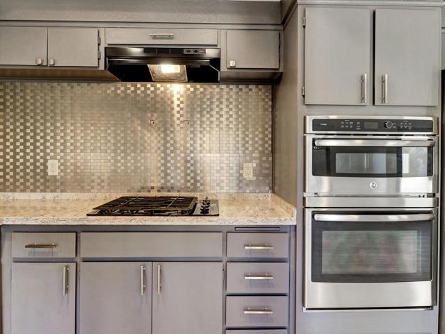 426 Village W Square, Palm Springs CA: https://media.crmls.org/mediaz/ad0f706c-11e1-4602-a1c4-fbd77c6ed81a.jpg