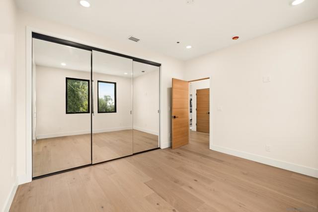 1531 33 Lieta St, San Diego CA: https://media.crmls.org/mediaz/ad0f853a-9c73-4f87-a6ac-5c4bd3b98119.jpg