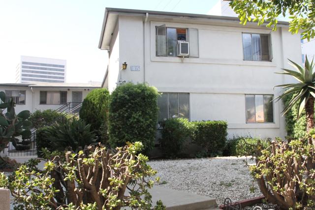 1815 Greenfield, Los Angeles CA: https://media.crmls.org/mediaz/ad0fb726-2539-4c1c-94cd-25813c3d8c01.jpg