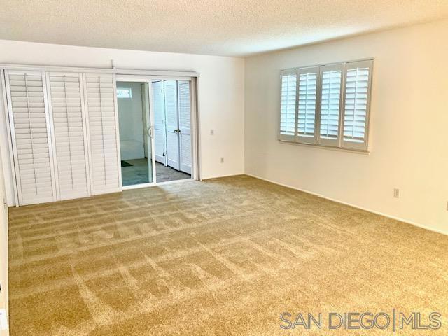 16599 Caminito Vecinos, San Diego CA: https://media.crmls.org/mediaz/ad107dca-8ee4-430d-abc9-04918edbf272.jpg