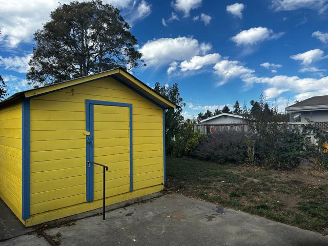 563 Argos Circle, Watsonville CA: https://media.crmls.org/mediaz/ad122f94-dc4d-448a-8bf3-46f039eca363.jpg
