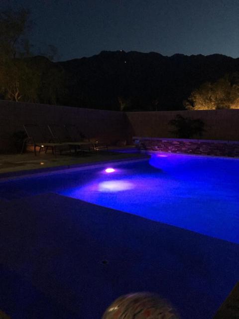 3764 Vista Dunes, Palm Springs CA: https://media.crmls.org/mediaz/ad129ea1-f380-4eb2-a349-3fc53cef6d85.jpg