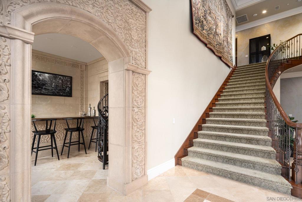 MLS #260015130SD image #4
