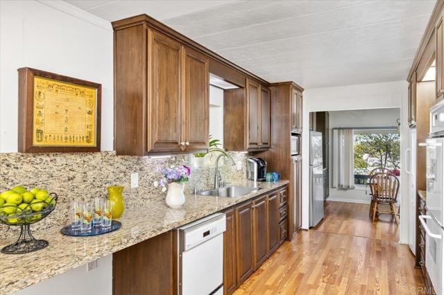 Detail Gallery Image 11 of 46 For 18218 Paradise Mountain Rd Spc 89,  Valley Center,  CA 92082 - 2 Beds | 2 Baths