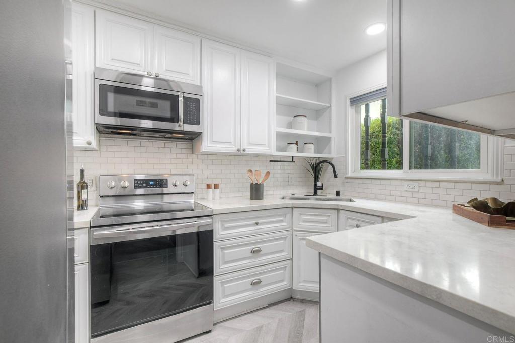 12160 Rancho Bernardo Road - photo 7