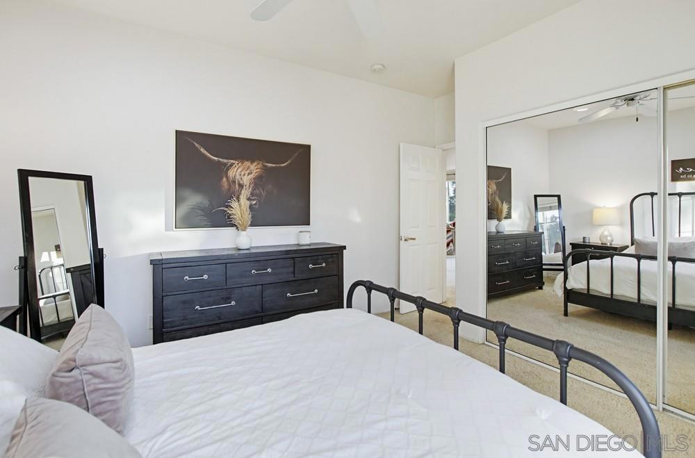 https://media.crmls.org/mediaz/ad15bd70-e667-4f9d-bd8f-40182fdcd777.jpg?preset=X-Large