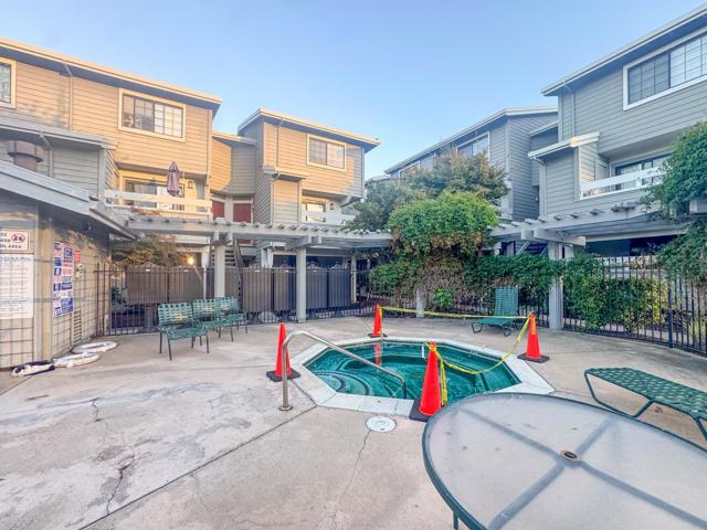 6923 Chantel Court, San Jose CA: https://media.crmls.org/mediaz/ad15d17a-5de0-49d5-9496-73d8508d20b8.jpg