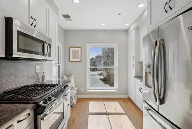 139 Pacchetti Way, Mountain View CA: https://media.crmls.org/mediaz/ad16ed4b-c05c-4e53-8e86-f3211dc247de.jpg