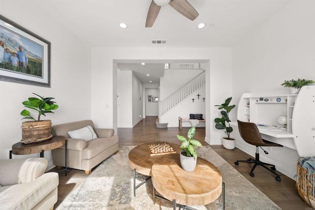 Detail Gallery Image 29 of 75 For 14546 Highcrest Ct, Poway,  CA 92064 - 5 Beds | 4/1 Baths