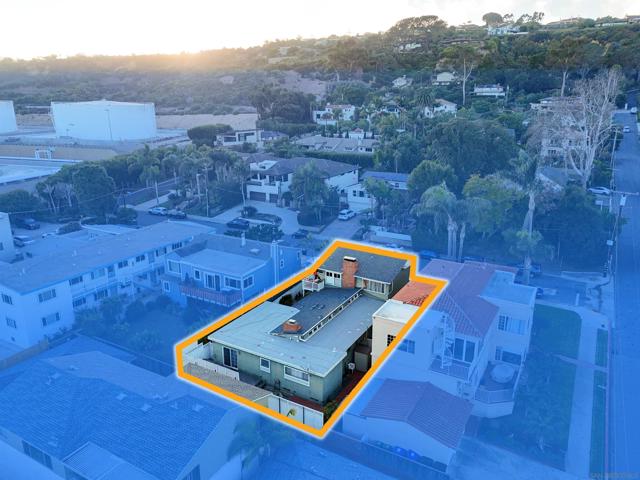 335 San Elijo St, San Diego, California 92106, ,Multi-Family,For Sale,San Elijo St,240028339SD